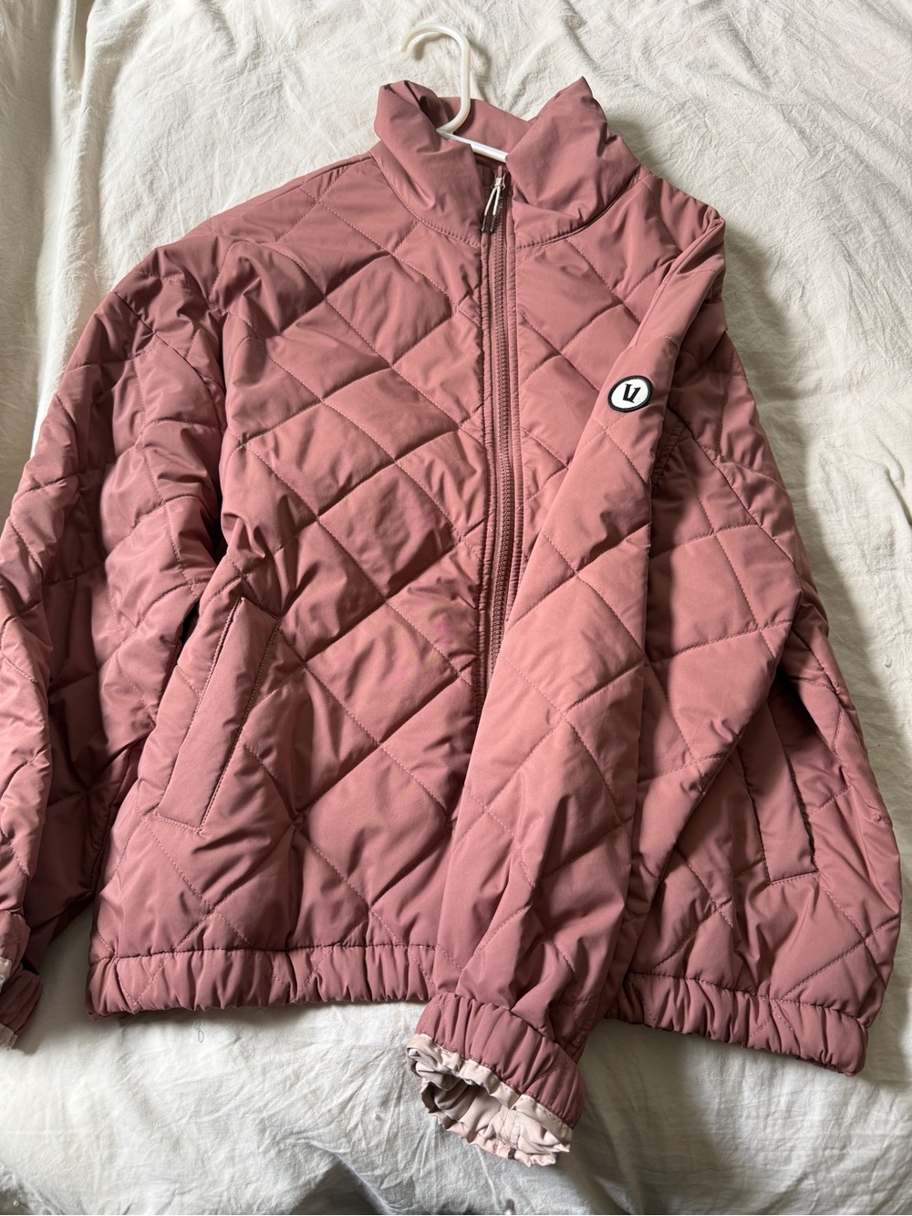 Vuori Quilted Ski & Snow Jacket in Dusty Rose